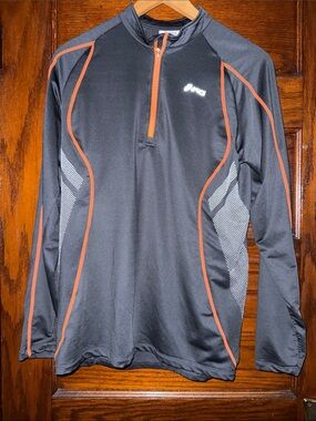 Large Asics 1/4 Zip Long sleeve Running Shirt